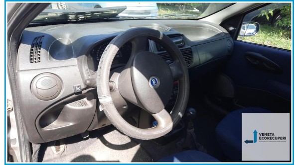 FIAT PUNTO CLASSIC 2U del 2005 parti usate e ricambi - Tipo Motore 188A4000