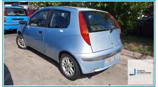FIAT PUNTO 1N/1P del 2001 parti usate e ricambi - Tipo Motore 188A4000