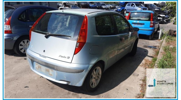 FIAT PUNTO 1N/1P del 2001 parti usate e ricambi - Tipo Motore 188A4000