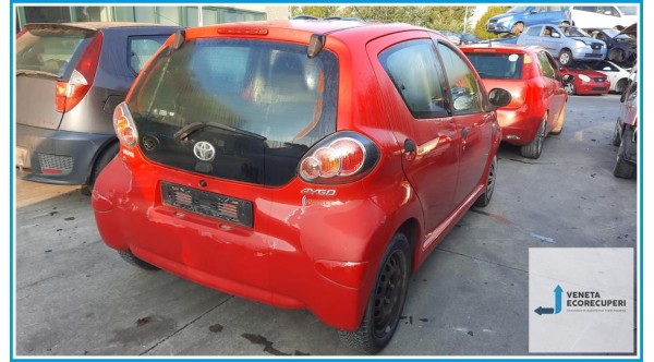 TOYOTA AYGO 1a Serie  del 2013 parti usate e ricambi - Tipo Motore 1KRFE