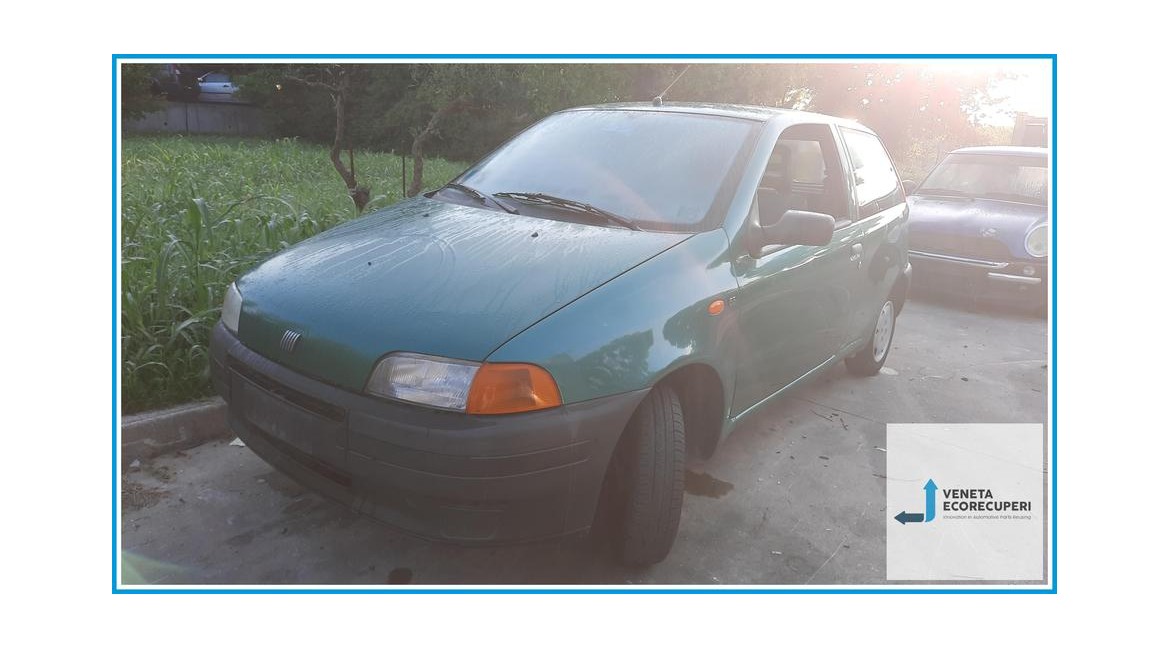 FIAT PUNTO 1a Serie  del 1998 parti usate e ricambi - Tipo Motore 176B2000