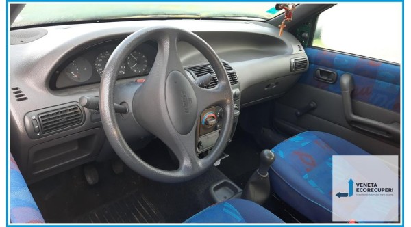 FIAT PUNTO 1a Serie  del 1998 parti usate e ricambi - Tipo Motore 176B2000