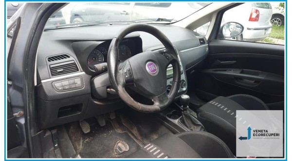 FIAT GRANDE PUNTO 4C del 2009 parti usate e ricambi - Tipo Motore 199A3000