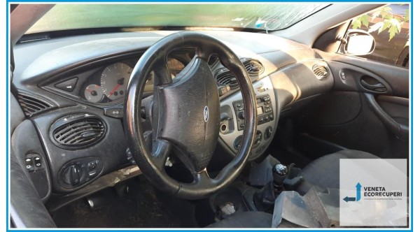 FORD FOCUS CAK del 1999 parti usate e ricambi - Tipo Motore C9DA