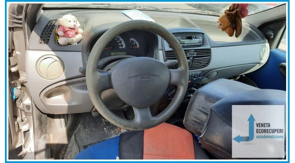 FIAT PUNTO 1N/1P del 2000 parti usate e ricambi
