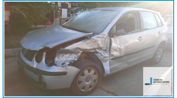 VOLKSWAGEN POLO 9N del 2002 parti usate e ricambi - Tipo Motore AMF