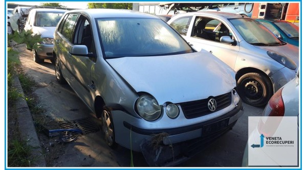 VOLKSWAGEN POLO 9N del 2002 parti usate e ricambi - Tipo Motore AMF