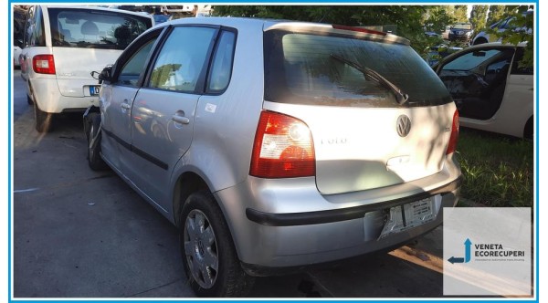 VOLKSWAGEN POLO 9N del 2002 parti usate e ricambi - Tipo Motore AMF