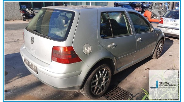VOLKSWAGEN GOLF 1J del 2000 parti usate e ricambi - Tipo Motore APF