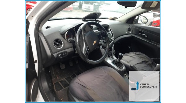 CHEVROLET (DAEWOO) CRUZE J300 del 2012 parti usate e ricambi - Tipo Motore F18D4