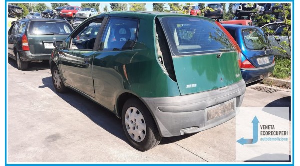 FIAT PUNTO 1N/1P del 2000 parti usate e ricambi