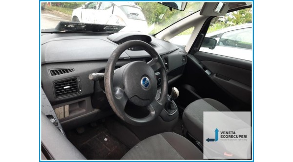 FIAT IDEA 4D/2S del 2007 parti usate e ricambi - Tipo Motore 350A1000