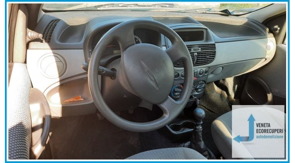 FIAT PUNTO 1N/1P del 2000 parti usate e ricambi