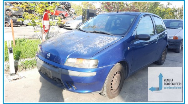 FIAT PUNTO 1N/1P del 2000 parti usate e ricambi