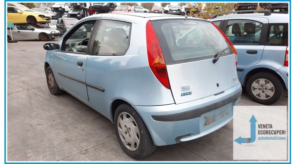 FIAT PUNTO 1N/1P del 2000 parti usate e ricambi