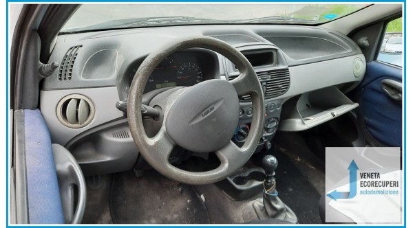 FIAT PUNTO 1N/1P del 2000 parti usate e ricambi