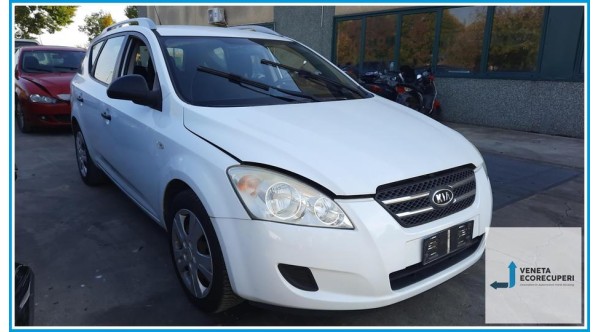 KIA CEE'D  del 2008 parti usate e ricambi - Tipo Motore D4FB