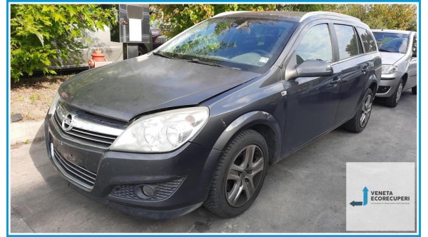 OPEL ASTRA A04 del 2009 parti usate e ricambi - Tipo Motore Z17DTR