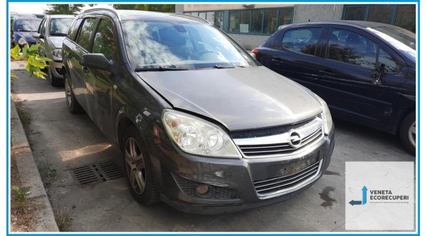 OPEL ASTRA A04 del 2009 parti usate e ricambi - Tipo Motore Z17DTR