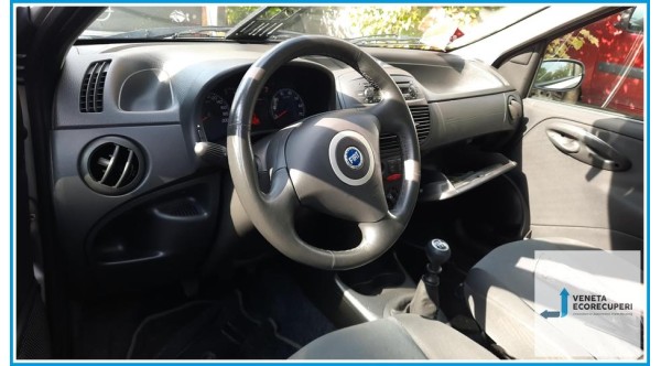 FIAT PUNTO 2U del 2006 parti usate e ricambi - Tipo Motore 188A4000