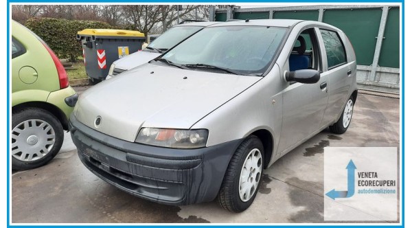 FIAT PUNTO 1N/1P del 2000 parti usate e ricambi