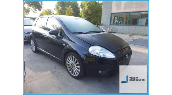 FIAT GRANDE PUNTO 2Y del 2007 parti usate e ricambi - Tipo Motore 199A3000