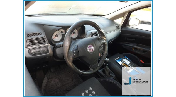 FIAT GRANDE PUNTO 2Y del 2007 parti usate e ricambi - Tipo Motore 199A3000