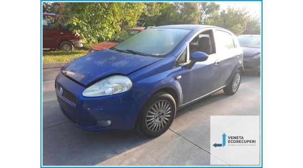 FIAT GRANDE PUNTO 2Y del 2007 parti usate e ricambi - Tipo Motore 199A4000