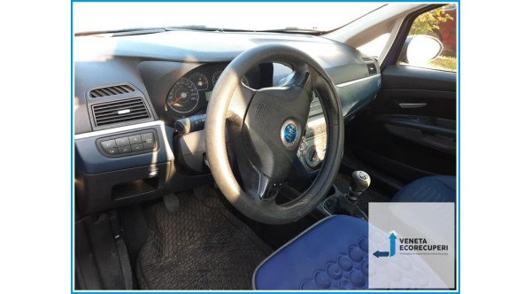 FIAT GRANDE PUNTO 2Y del 2007 parti usate e ricambi - Tipo Motore 199A4000
