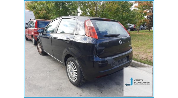 FIAT GRANDE PUNTO 2Y del 2006 parti usate e ricambi - Tipo Motore 199A4000
