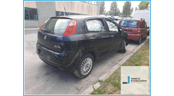 FIAT GRANDE PUNTO 2Y del 2006 parti usate e ricambi - Tipo Motore 199A4000