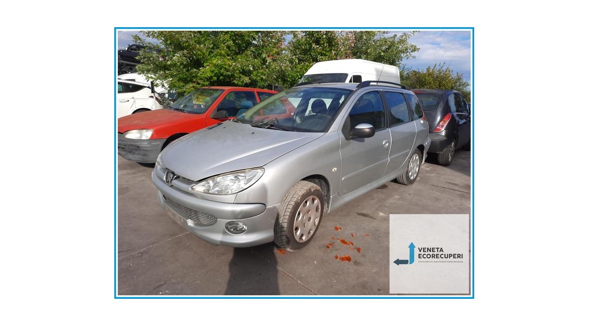 PEUGEOT 206  del 2005 parti usate e ricambi - Tipo Motore KFU