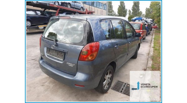 TOYOTA COROLLA VERSO  del 2003 parti usate e ricambi - Tipo Motore 1CDFTV