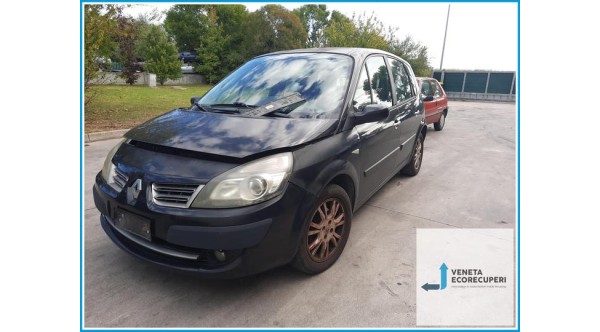 RENAULT SCENIC 2a Serie  del 2009 parti usate e ricambi - Tipo Motore K4M87