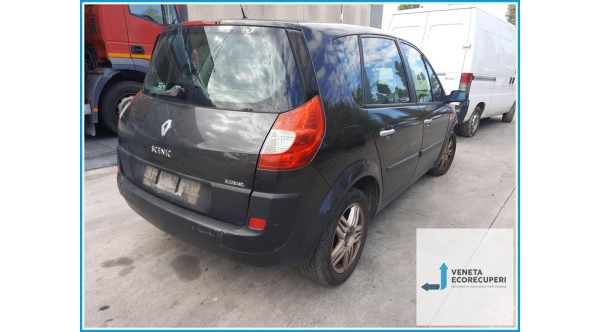 RENAULT SCENIC 2a Serie  del 2009 parti usate e ricambi - Tipo Motore K4M87