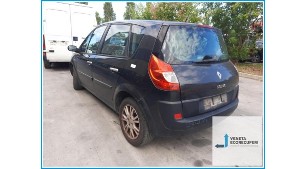 RENAULT SCENIC 2a Serie  del 2009 parti usate e ricambi - Tipo Motore K4M87
