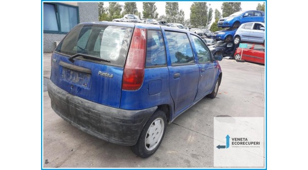 FIAT PUNTO 1a Serie  del 1997 parti usate e ricambi - Tipo Motore 176B2000