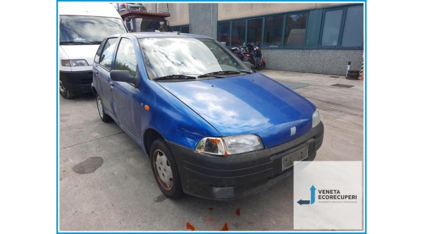 FIAT PUNTO 1a Serie  del 1997 parti usate e ricambi - Tipo Motore 176B2000