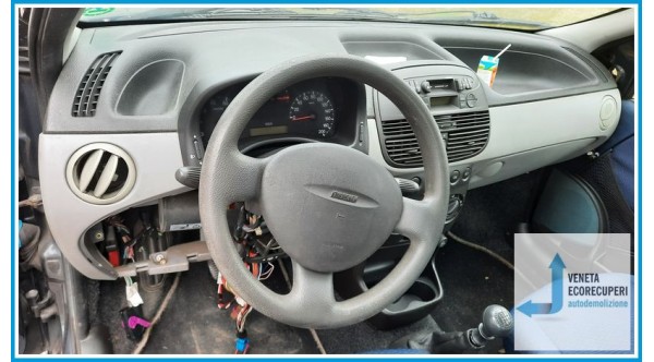 FIAT PUNTO 1N/1P del 2000 parti usate e ricambi