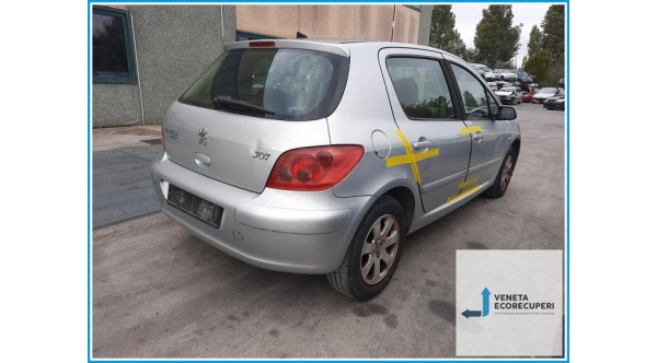 PEUGEOT 307  del 2003 parti usate e ricambi - Tipo Motore NFU