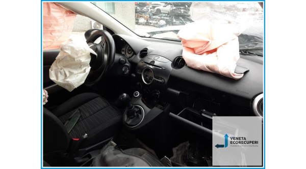 MAZDA Mazda 2 2a Serie  del 2009 parti usate e ricambi - Tipo Motore ZJ