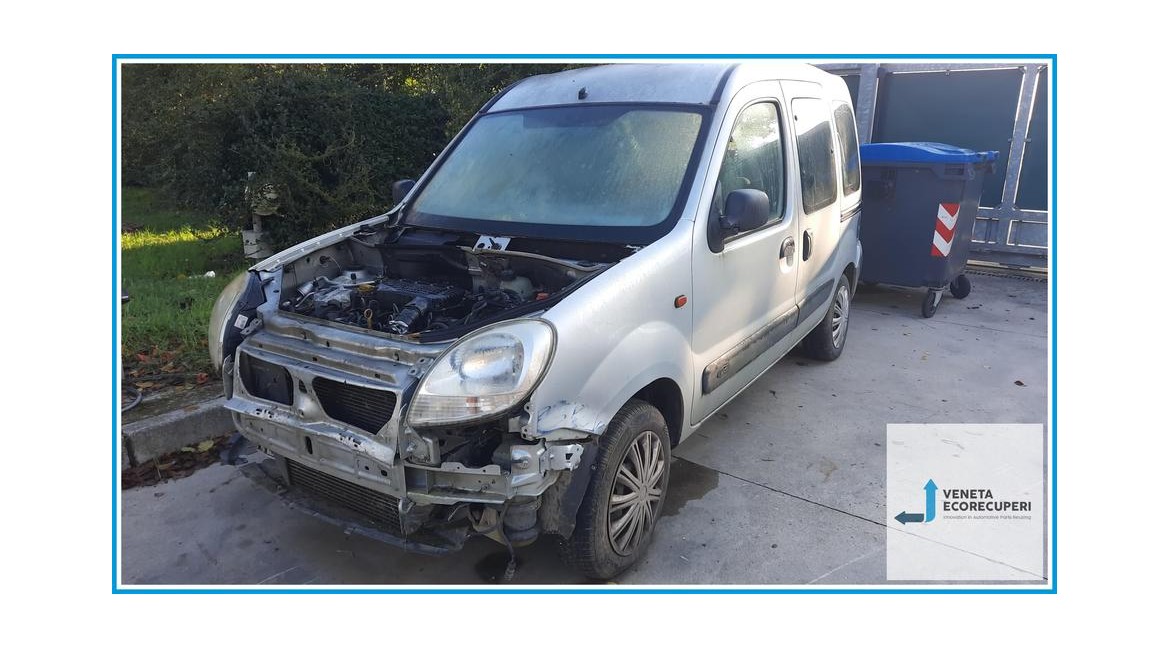 RENAULT KANGOO  del 2004 parti usate e ricambi - Tipo Motore K9KB7