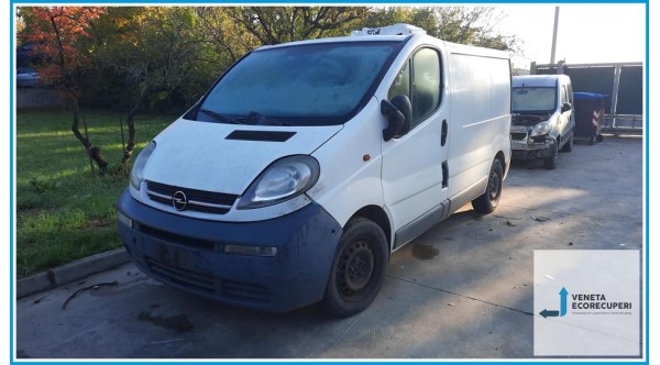 OPEL VIVARO X83 del 2006 parti usate e ricambi - Tipo Motore F9QU7