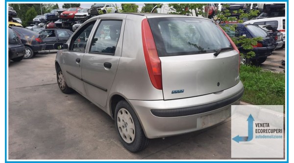 FIAT PUNTO 1N/1P del 2001 parti usate e ricambi