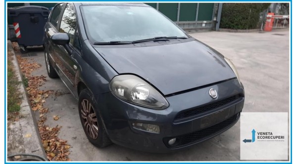 FIAT PUNTO 51 del 2012 parti usate e ricambi - Tipo Motore 350A1000