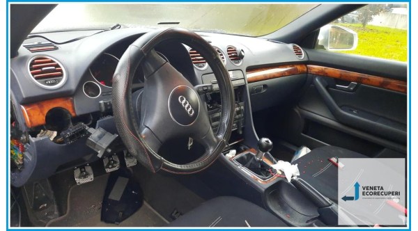 AUDI A4 Cabrio 8H del 2003 parti usate e ricambi - Tipo Motore BFC