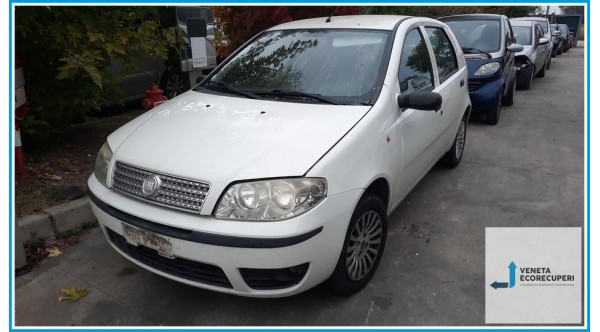 FIAT PUNTO CLASSIC 2U del 2009 parti usate e ricambi - Tipo Motore 188A4000