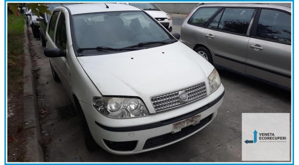 FIAT PUNTO CLASSIC 2U del 2009 parti usate e ricambi - Tipo Motore 188A4000