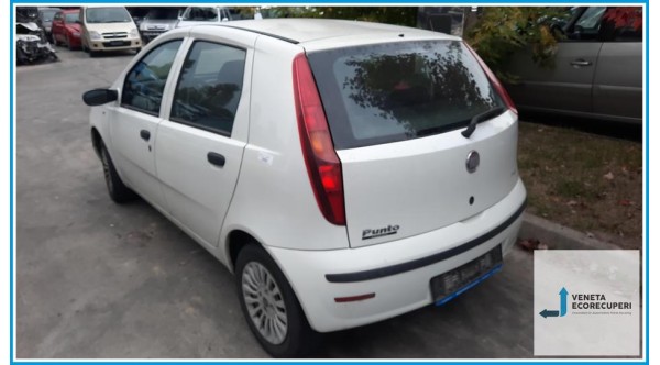 FIAT PUNTO CLASSIC 2U del 2009 parti usate e ricambi - Tipo Motore 188A4000