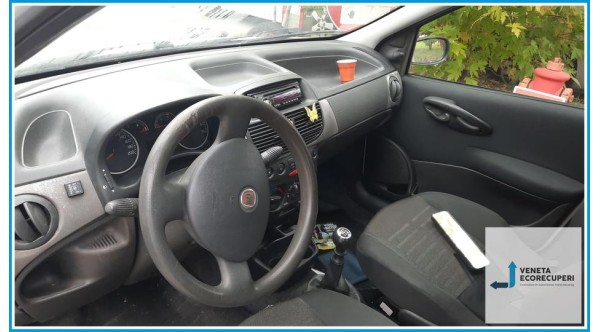 FIAT PUNTO CLASSIC 2U del 2009 parti usate e ricambi - Tipo Motore 188A4000
